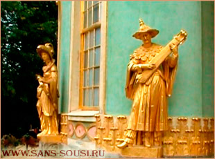 Скульптуры Китайского чайного домика. Парк Сан-Суси. Потсдам, Германия / www.sans-souci.ru