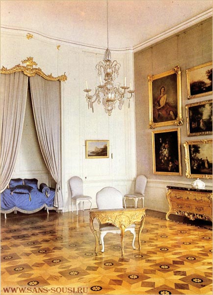 Вторая гостевая комната. Дворец Сан-Суси / www.sans-souci.ru